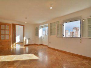 Bedroom of Flat to rent in  Madrid Capital  with Heating and Private garden