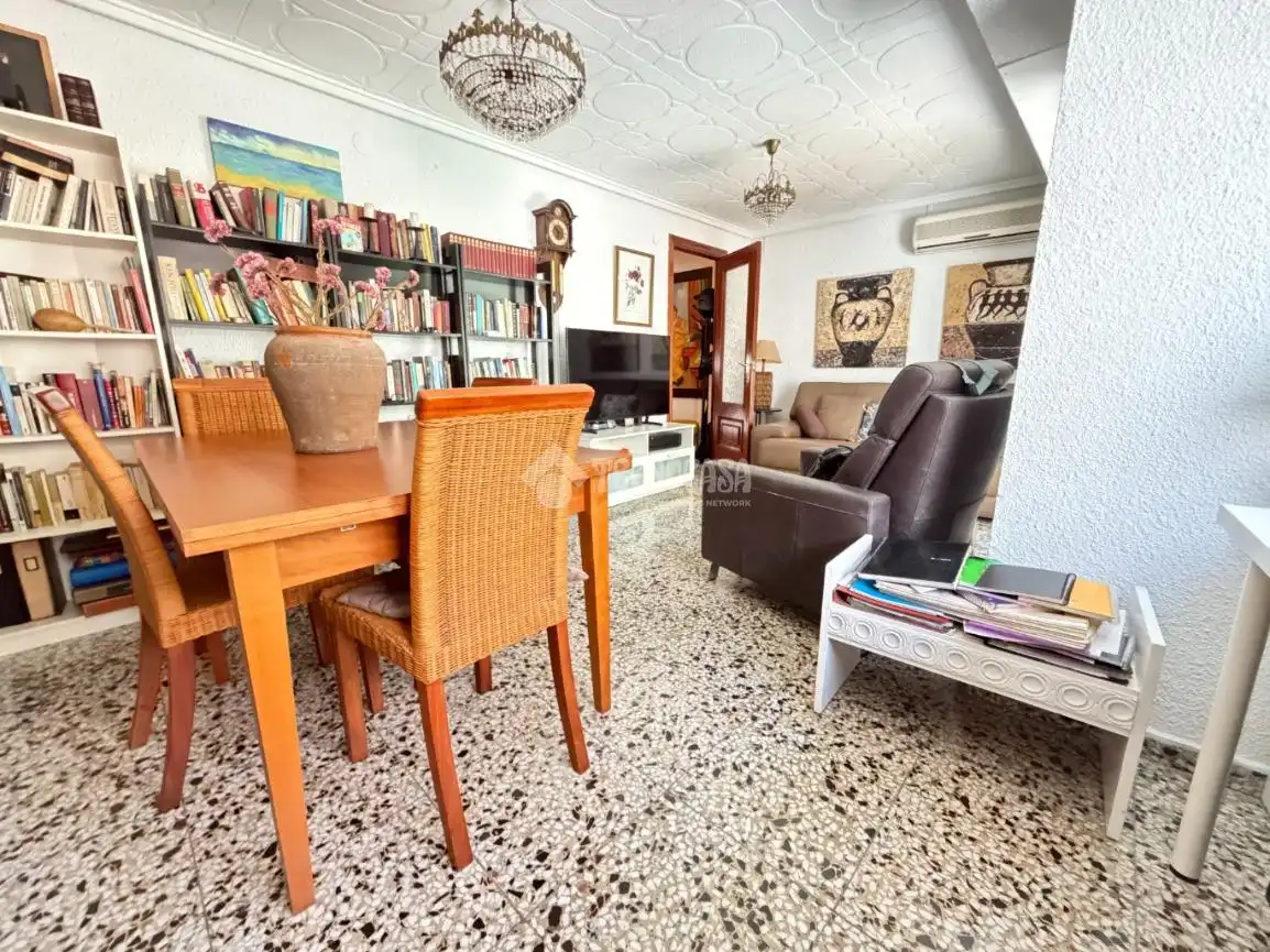 Sala de estar de Piso en venta en Xirivella con Terraza y Trastero