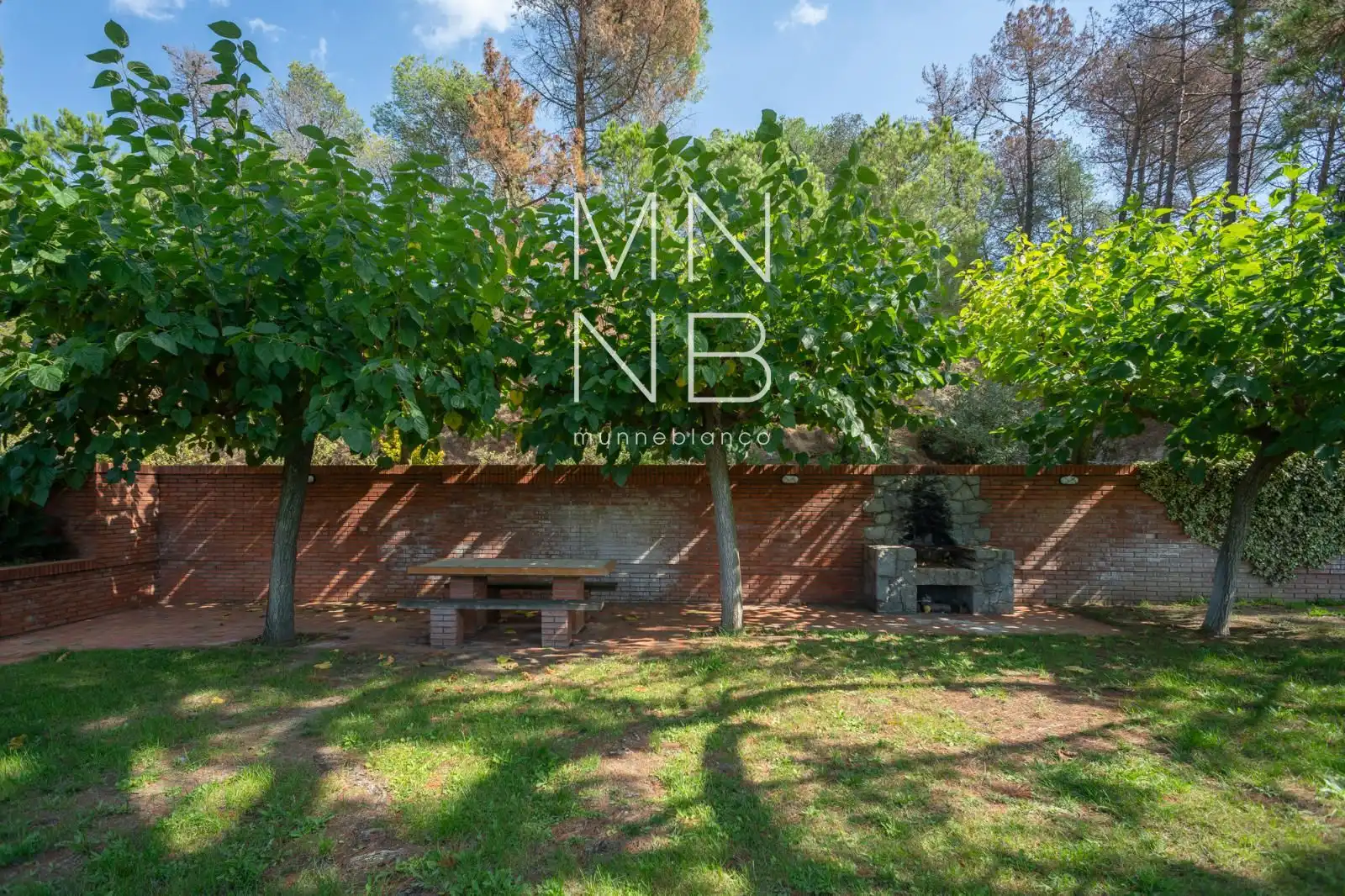 Garten von Haus oder Chalet zur Miete in Òrrius mit Heizung, Schwimmbad und Möbliert