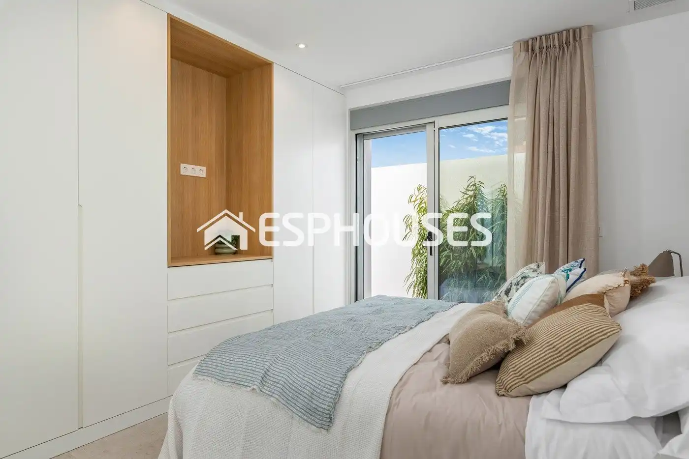 Villa con piscina in vendita a Las Lomas de Rame - Bahía Bella, imagen 24