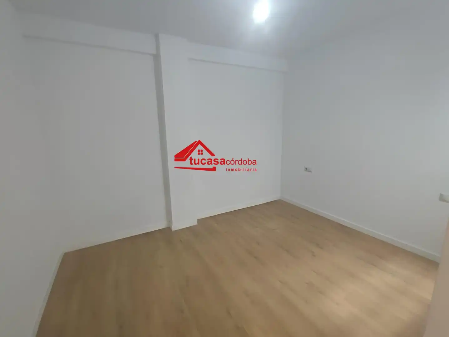 Flat for sale in Córdoba  with Air Conditioner and Parquet flooring