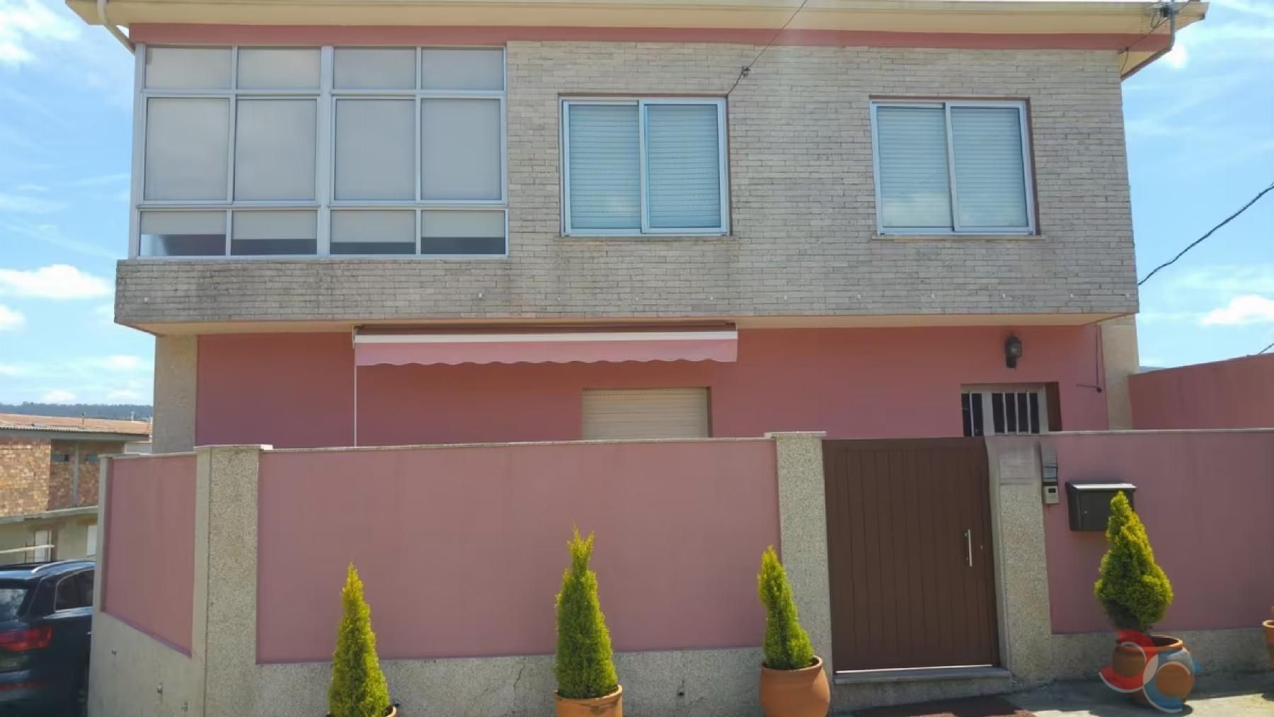 Vista exterior de Casa o xalet en venda en Pontevedra Capital 