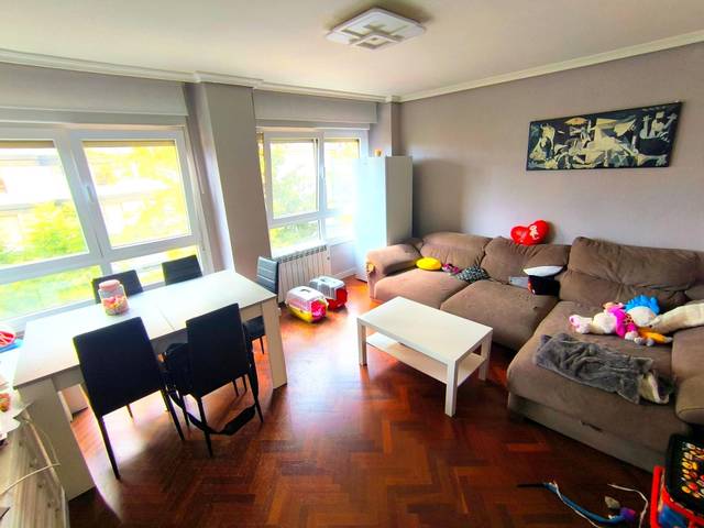 Piso en Venta en  COLUMBRETES en Rafalafena