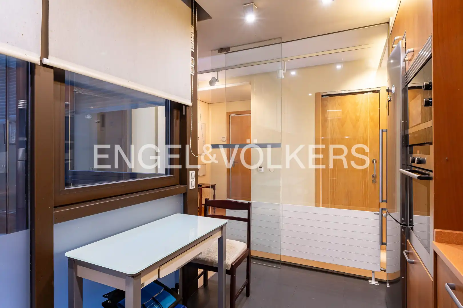 Flat for sale in Madrid  with Air Conditioner, Heating and Parquet flooring