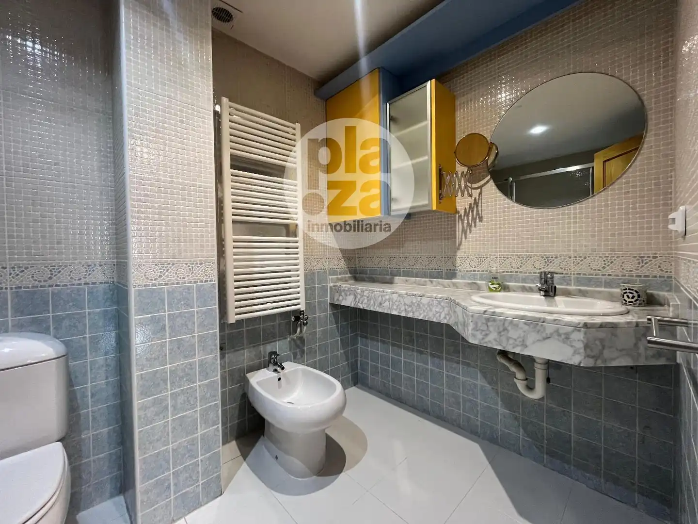 Badezimmer von Wohnung zur Miete in Burgos mit Heizung, Terrasse und Möbliert