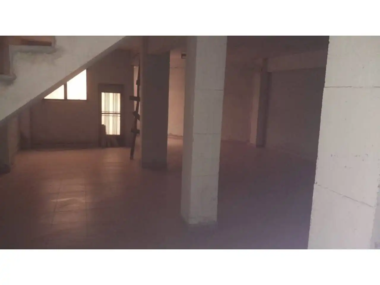 Local comercial en venda a Baza, imagen 3