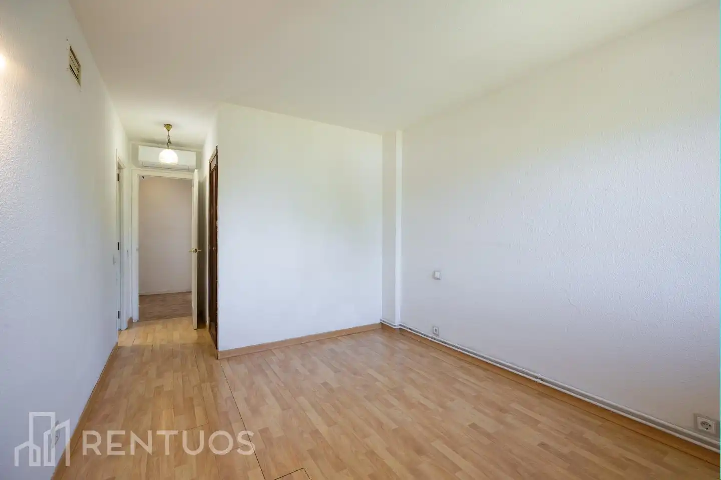 Bedroom of Flat for rent in Majadahonda  with Air Conditioner, Heating and Parquet flooring