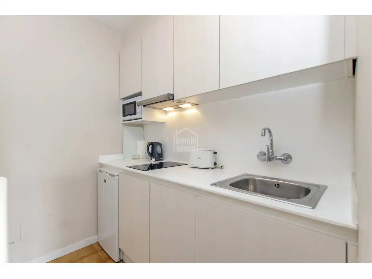 Cuina de Apartament en venda en Alaior amb Jardí privat, Terrassa i Piscina
