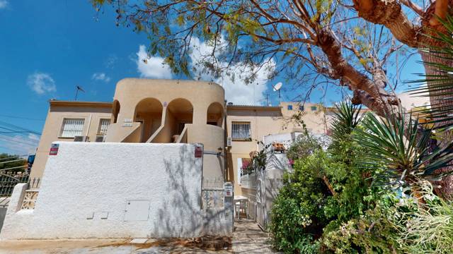 Casa-chalet en Venta en Los Narejos - Punta Calera
