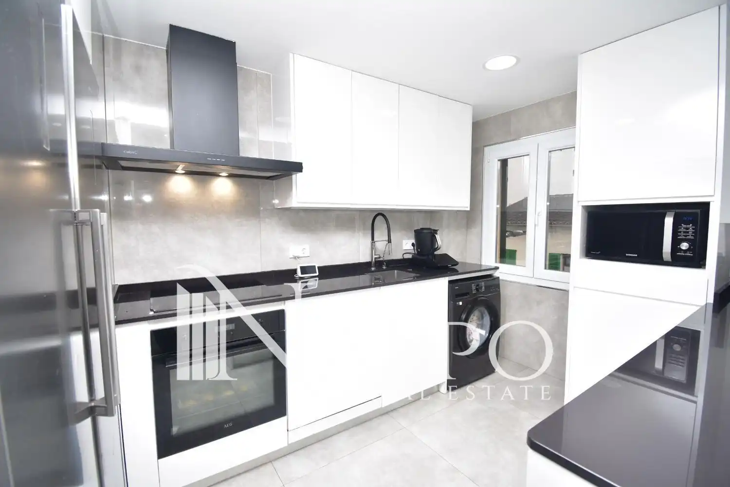 Kitchen of Flat for sale in  Palma de Mallorca  with Air Conditioner, Heating and Terrace