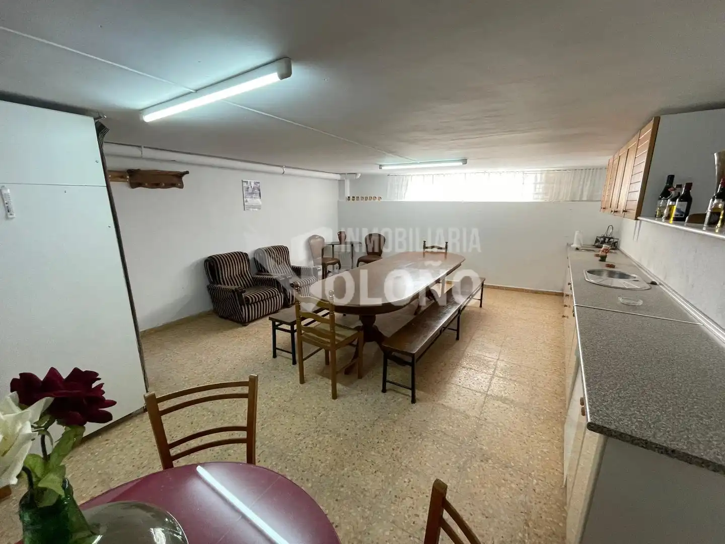 Business premises for sale in Calle Virgen de la Esclavitud 28