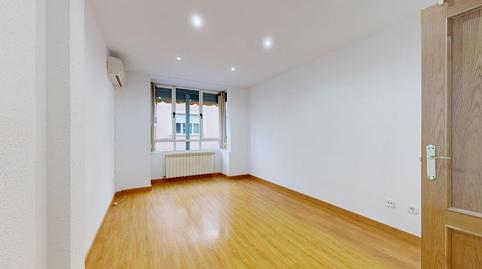 Foto 3 de Pis de lloguer a Calle de Pinos Baja, Valdeacederas,  Madrid Capital