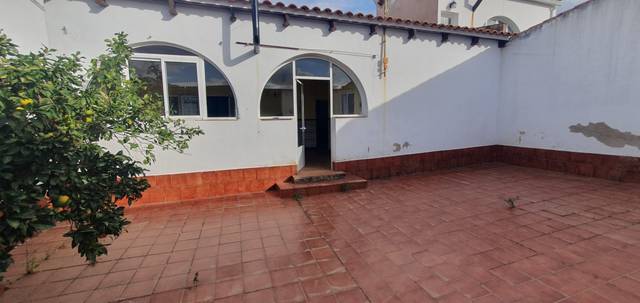 Casa-chalet en Venta en Corte de Peleas