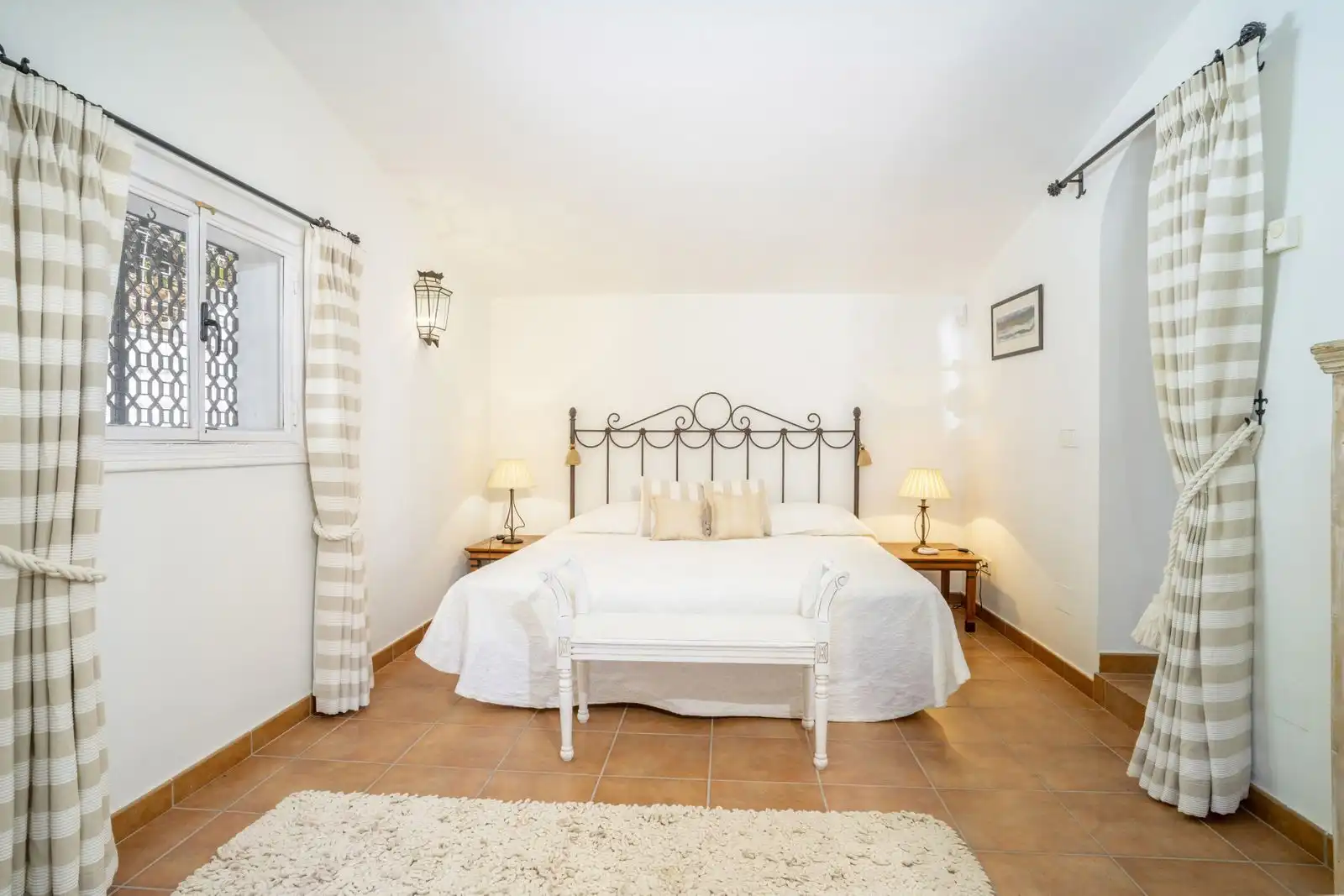 Habitación de Casa o chalet en venta en Benahavís con Aire acondicionado, Terraza y Piscina