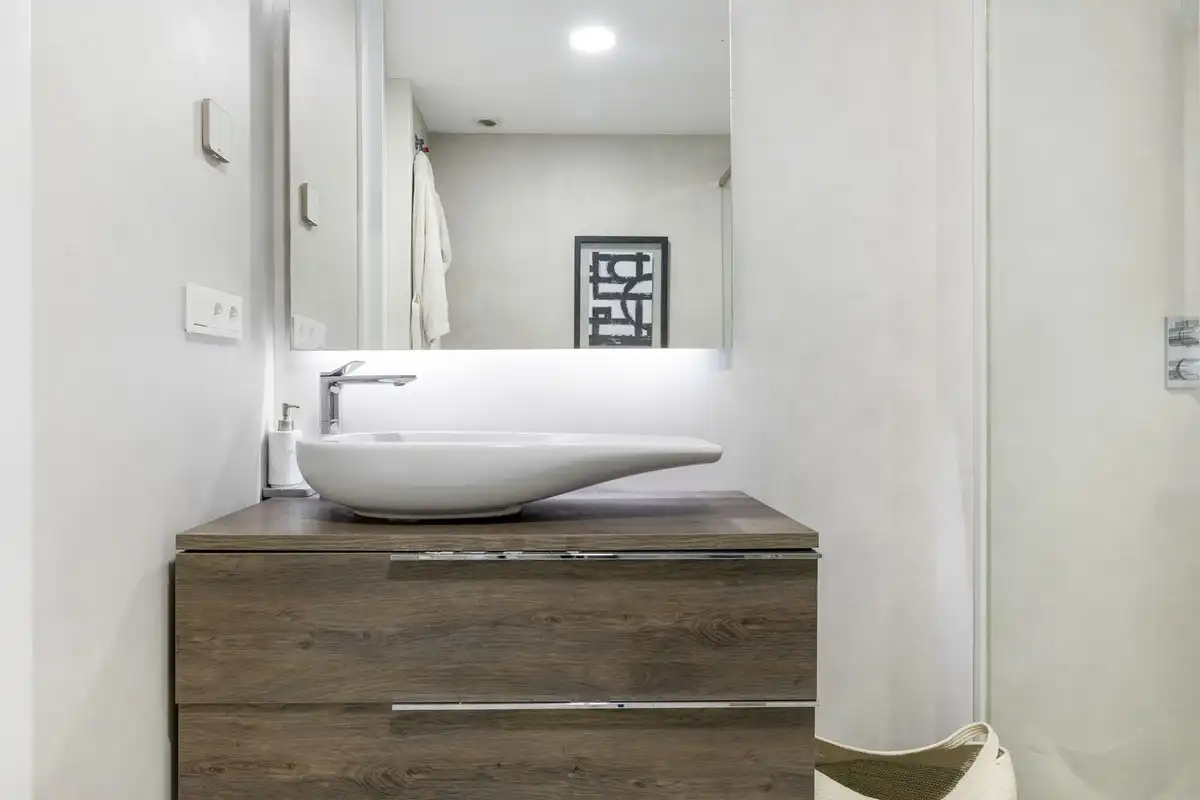 Baño de Apartamento en venta en Estepona con Aire acondicionado, Terraza y Piscina comunitaria