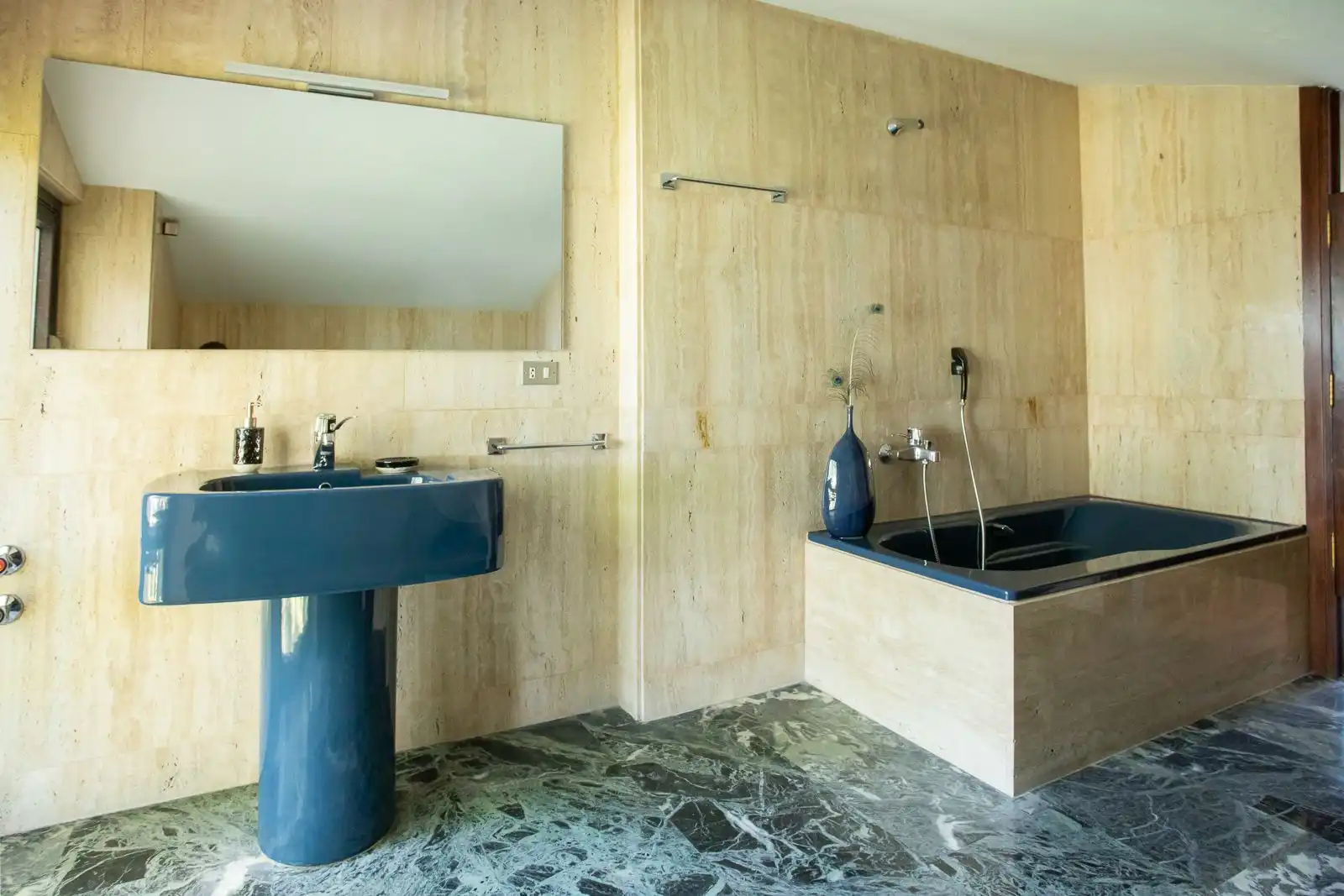 Baño de Casa o chalet de alquiler en Ibeas de Juarros con Terraza y Piscina