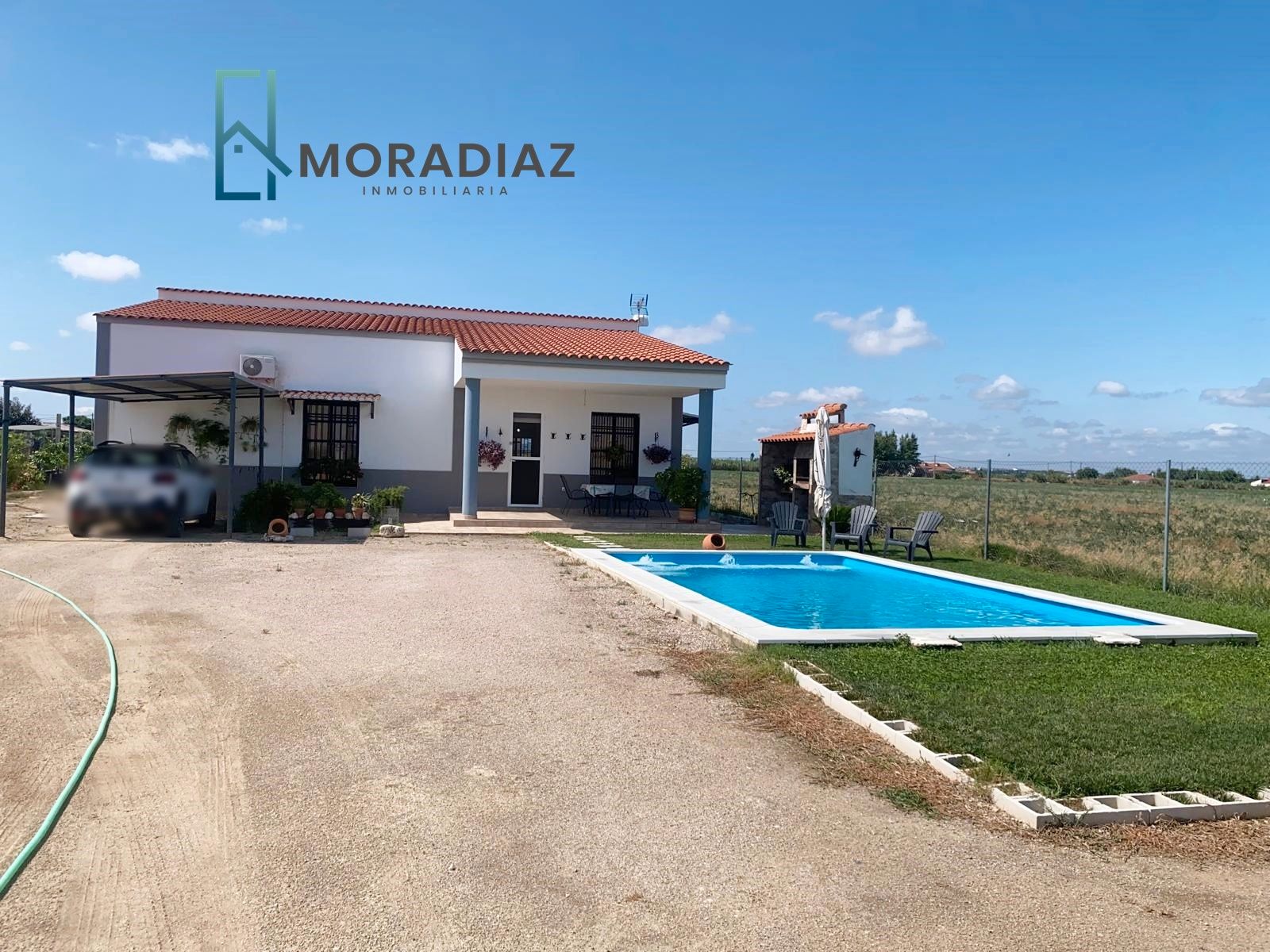 Exterior view of House or chalet for sale in Don Benito  with Air Conditioner, Heating and Private garden
