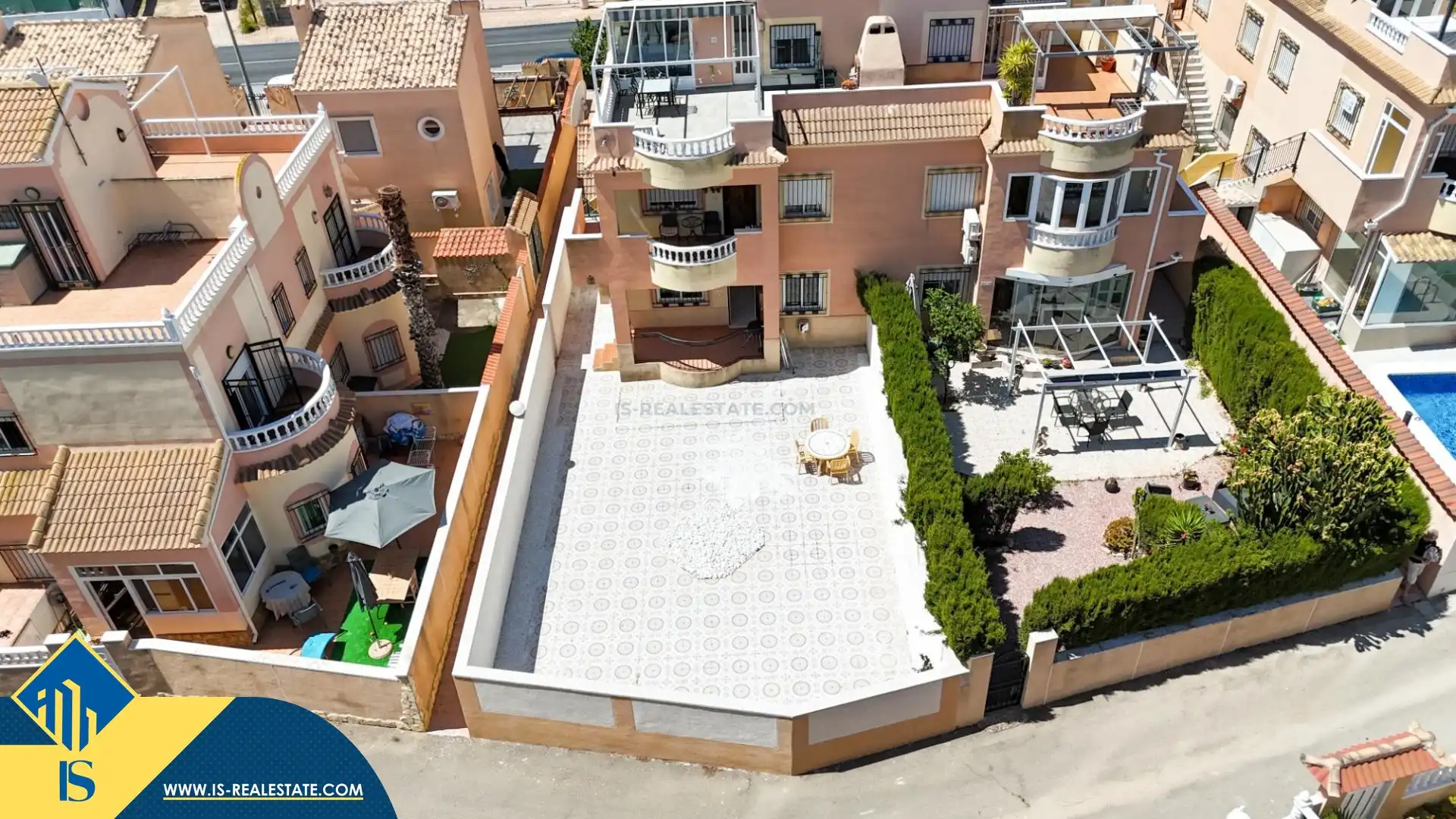 Pis amb piscina en venda a Orihuela Costa