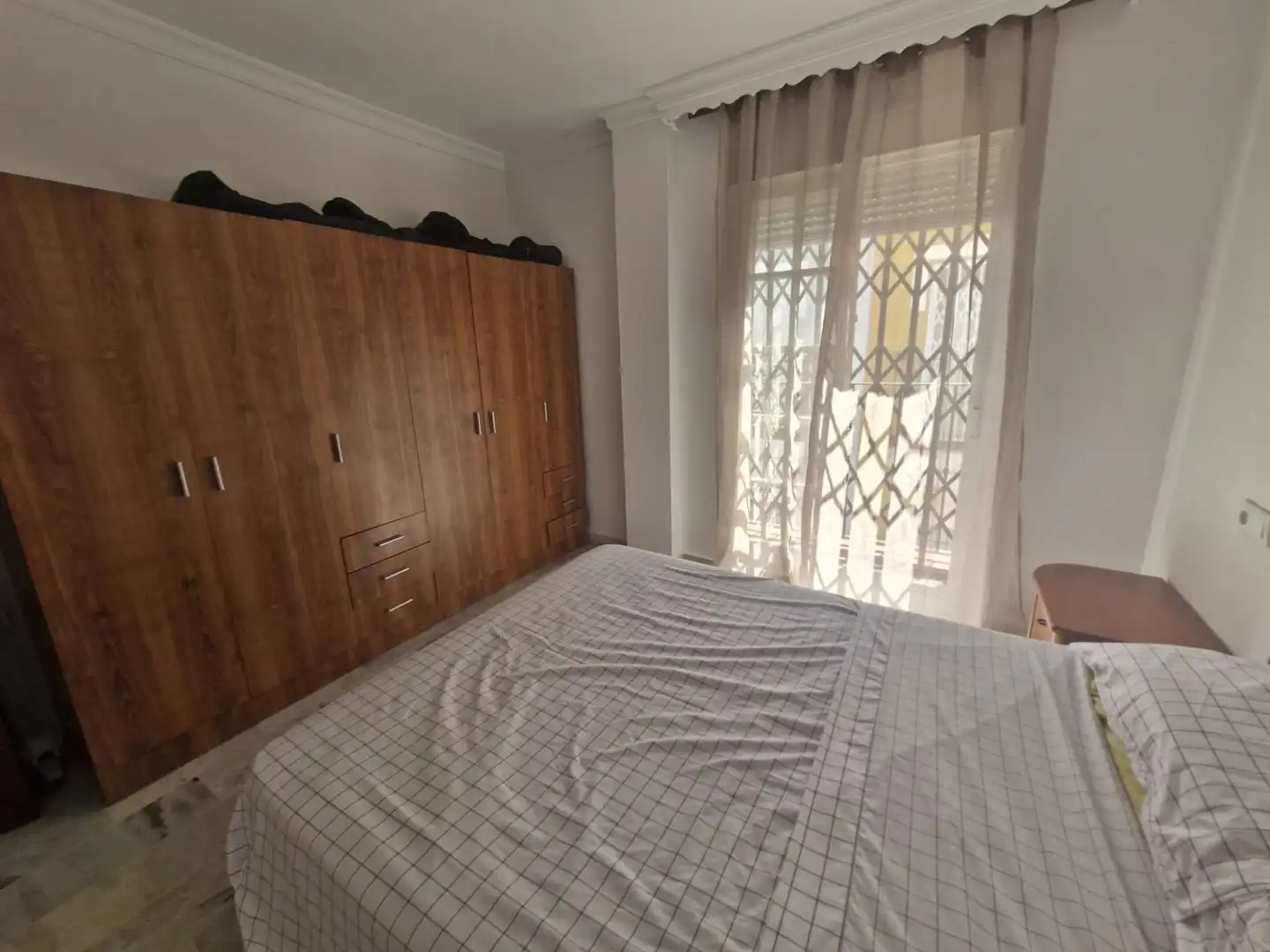 Dormitori de Casa adosada en venda en La Línea de la Concepción amb Terrassa
