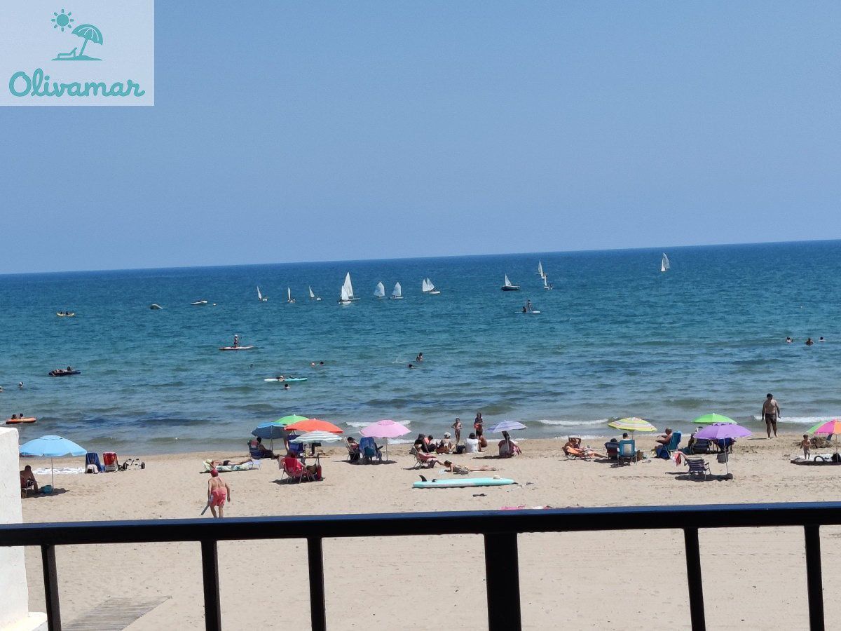 Attic to rent in Carrer de Pau Pi, Oliva Playa