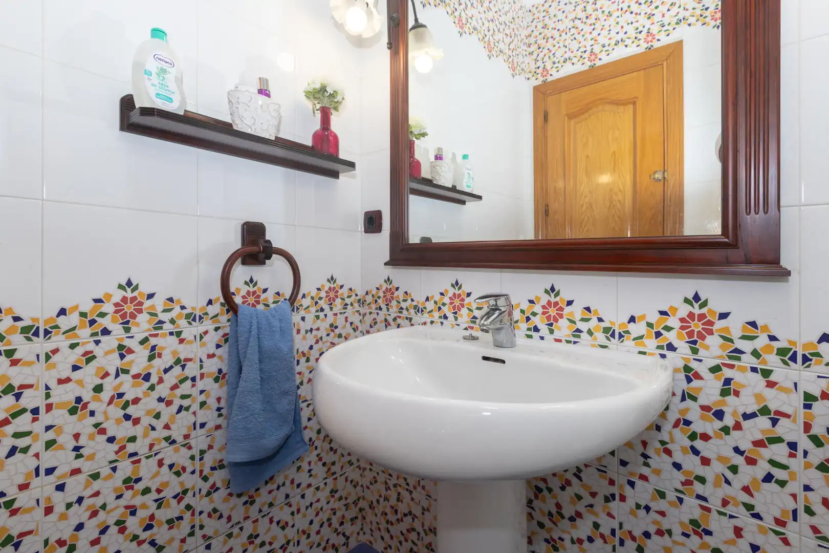 Bathroom of Houses for sale in Málaga  with Air Conditioner, Private garden and Terrace