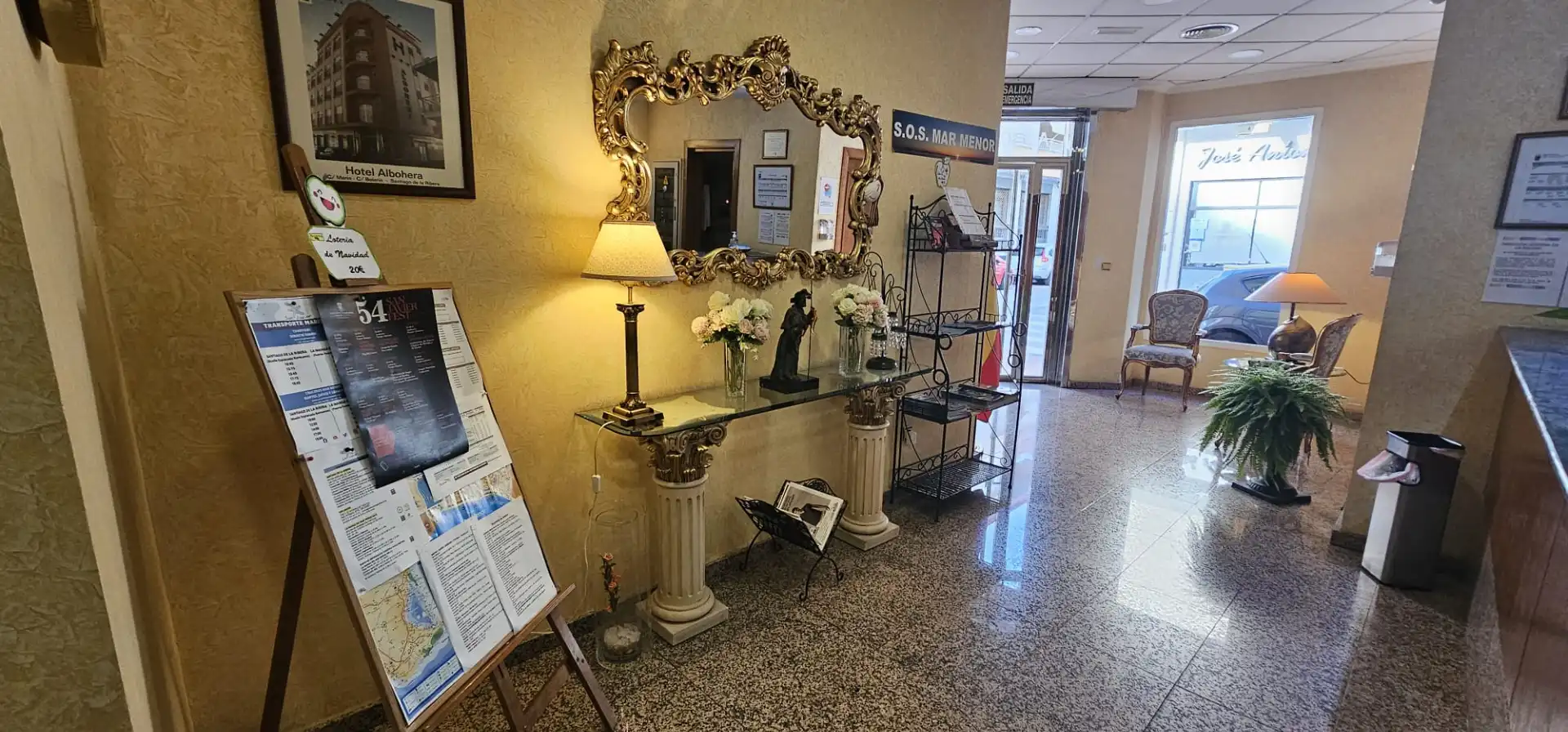 Inmuebles singulares con ascensor en venta en Calle Marín, imagen 4