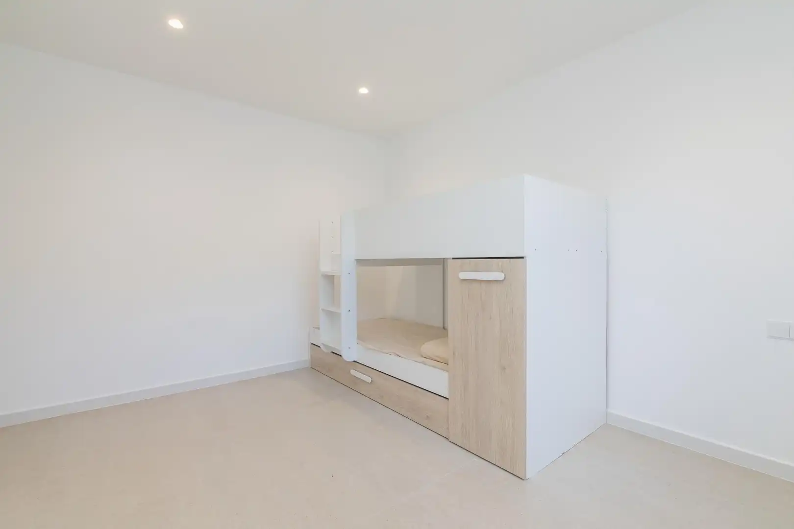 Bedroom of Houses for sale in Elche / Elx  with Air Conditioner, Private garden and Terrace