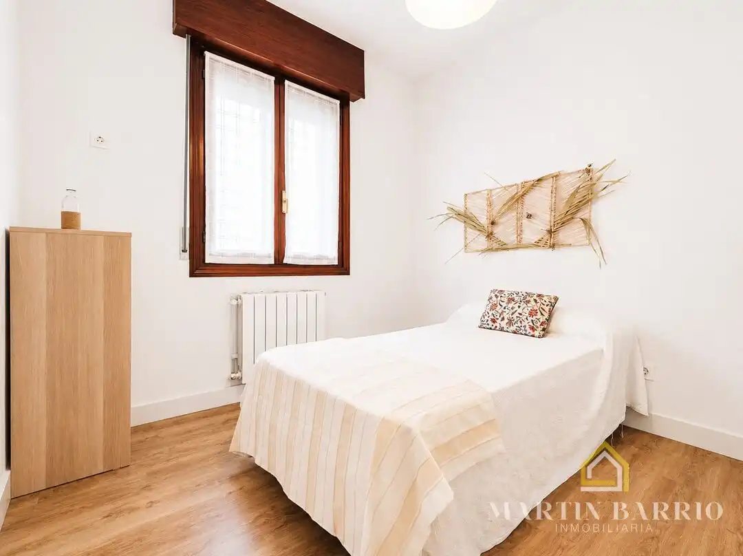 Flat with terrace for sale in Miguel de Cervantes Kalea, imagen 21