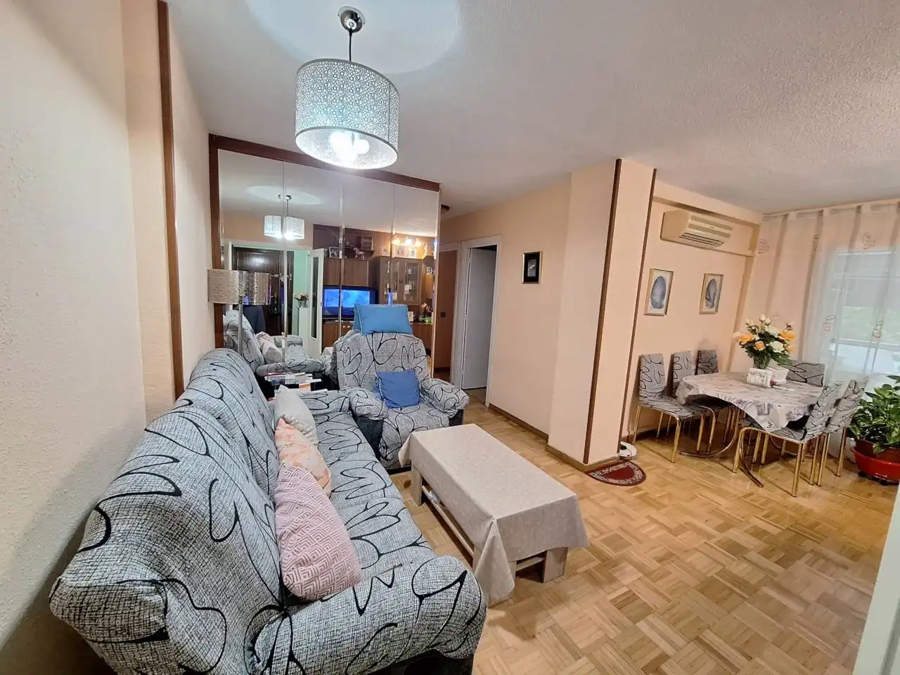 Sala de estar de Piso en venta en Fuenlabrada con Aire acondicionado, Calefacción y Parquet