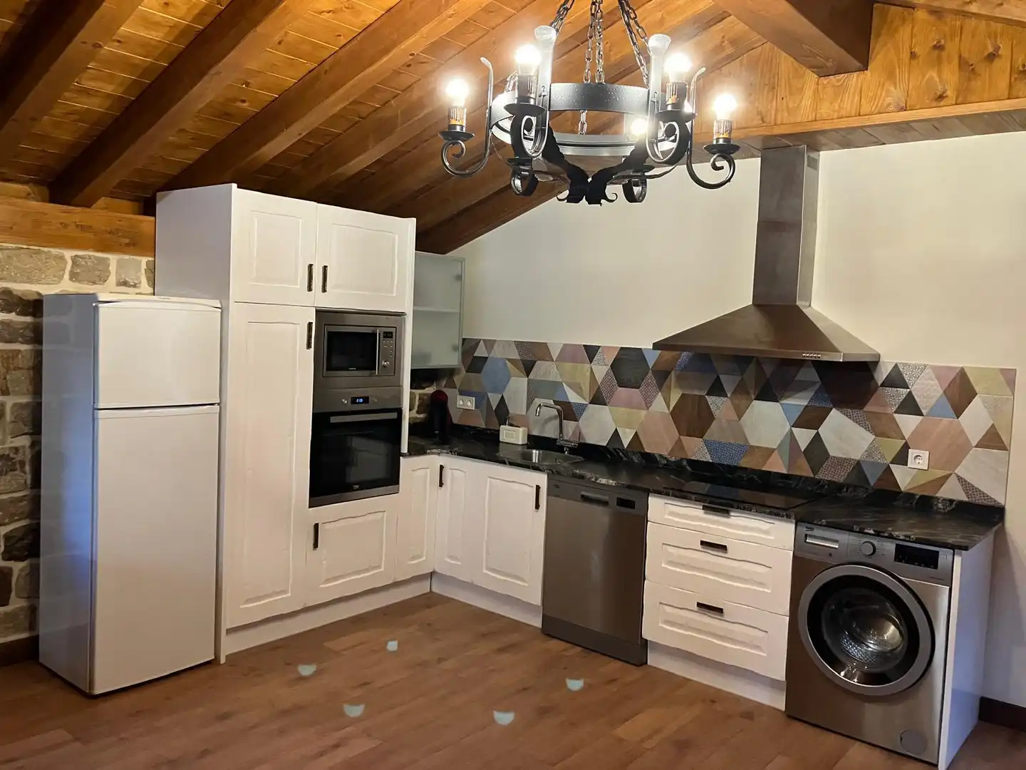 Cocina de Finca rústica en venta en San Pedro del Romeral con Calefacción, Jardín privado y Terraza