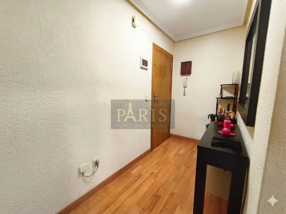 Habitación de Apartamento en venta en Cartagena con Aire acondicionado, Calefacción y Parquet