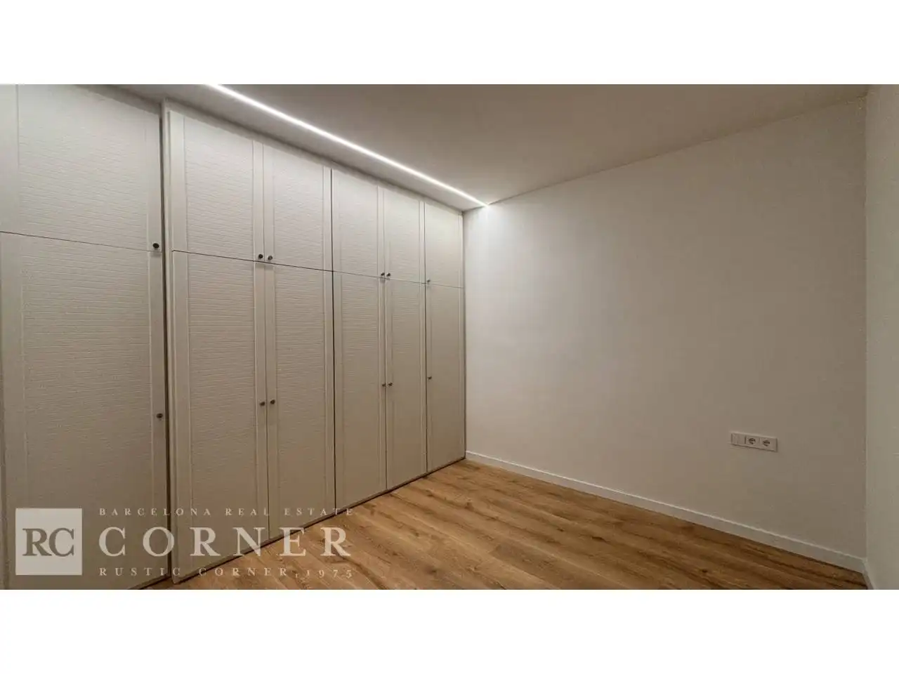 Flat for rent in Barcelona  with Air Conditioner, Heating and Terrace