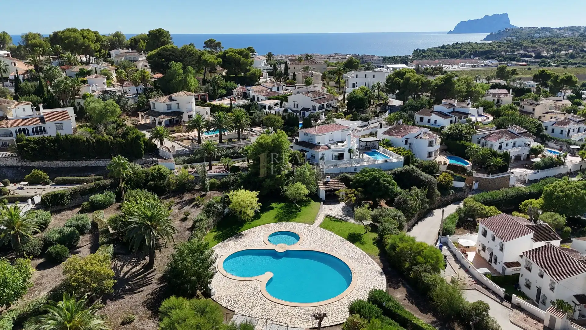 Casa amb terrassa en venda a Calle Mar Negro, imagen 4