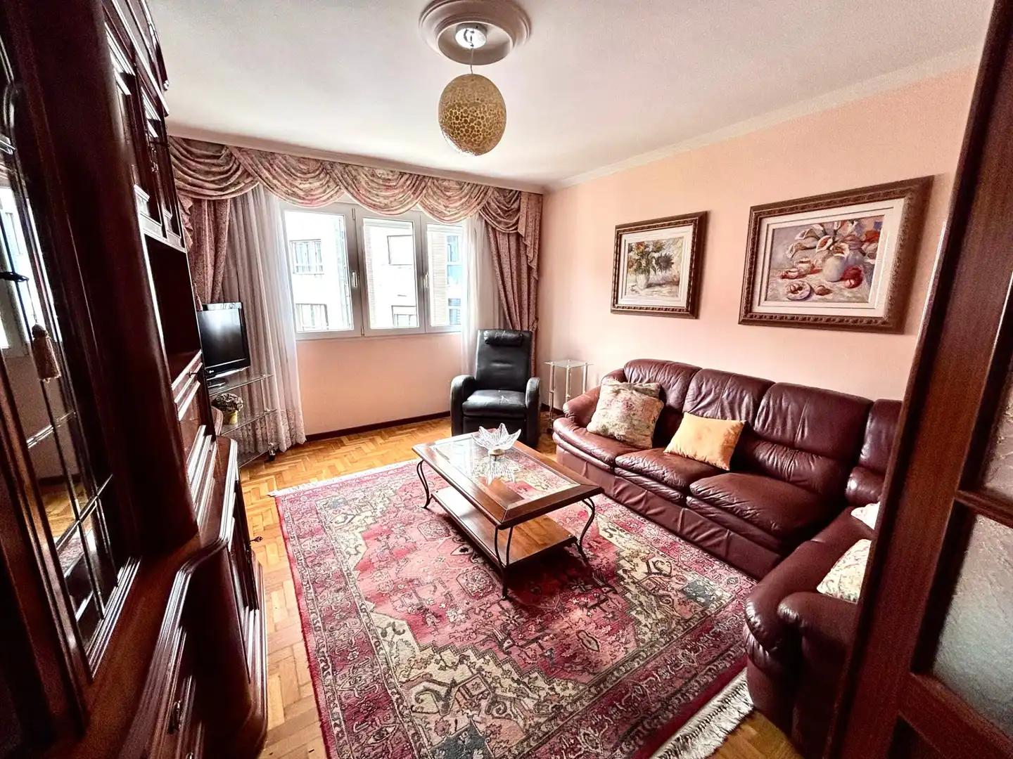 Sala de estar de Piso en venta en Gijón  con Calefacción, Parquet y Terraza