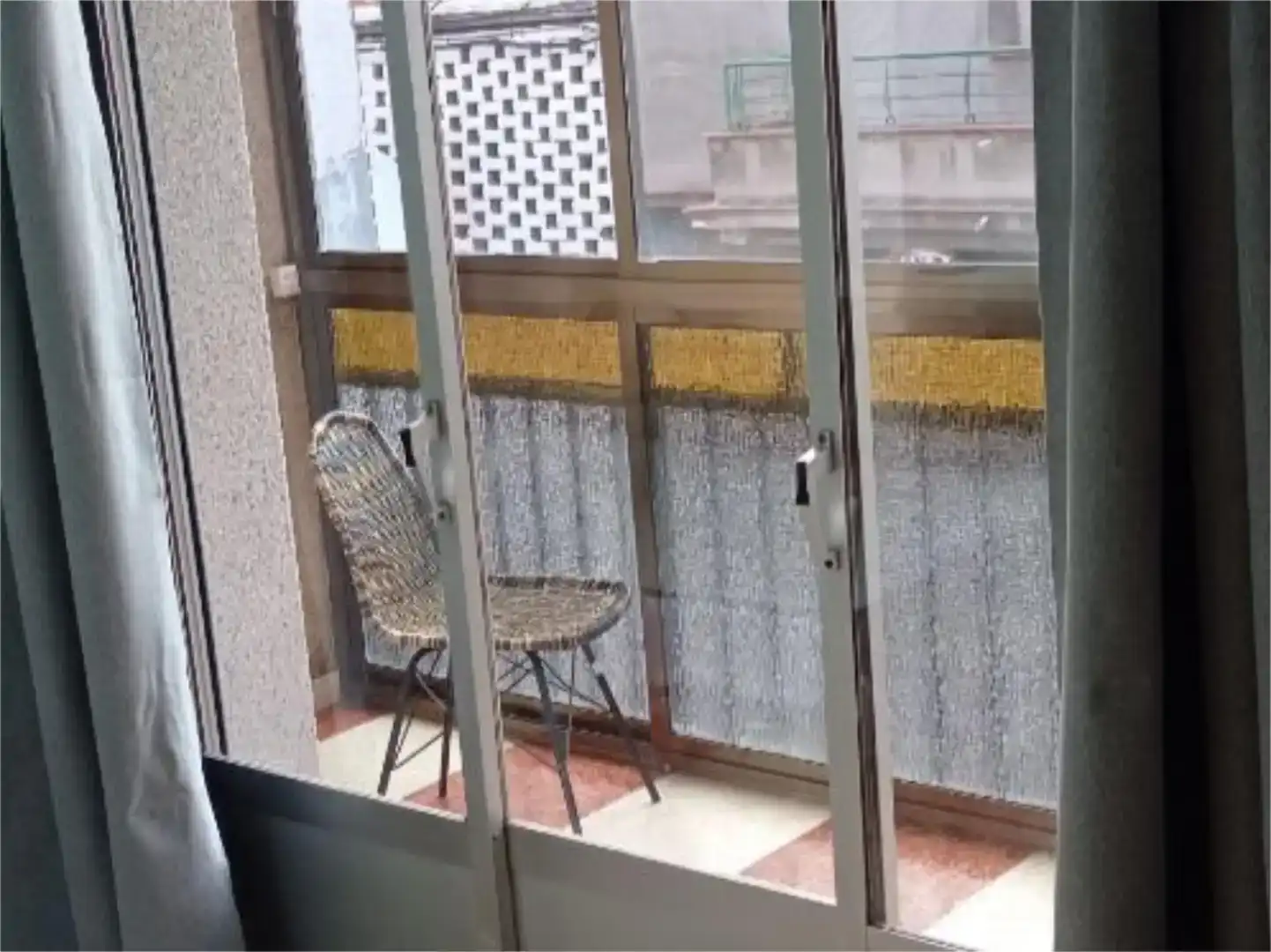 Terraza de Piso para compartir en Puertollano con Amueblado y Balcón