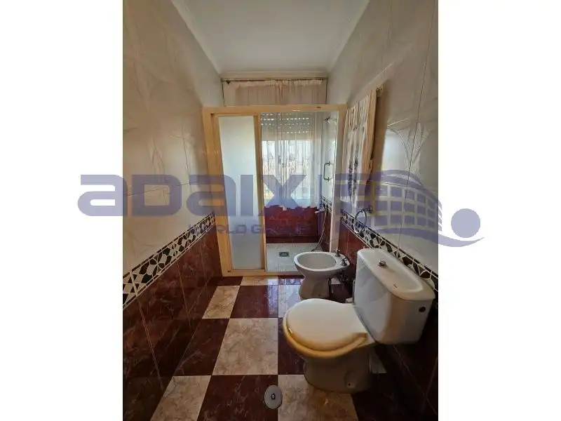 Bany de Edifici en venda en Almodóvar del Campo