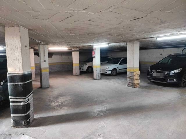 Garaje en Alquiler en Carrer de Vilamirosa en Manlleu