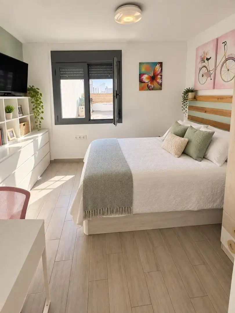Terraced house for sale in Calle TIRSO DE MOLINA, imagen 14