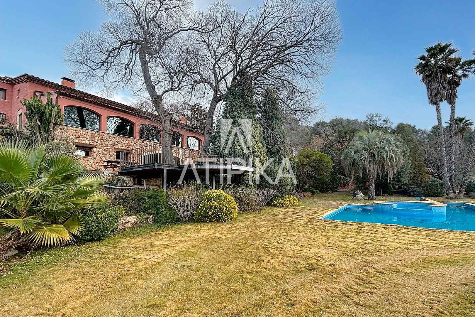 Jardín de Finca rústica en venta en Gelida con Calefacción, Terraza y Trastero