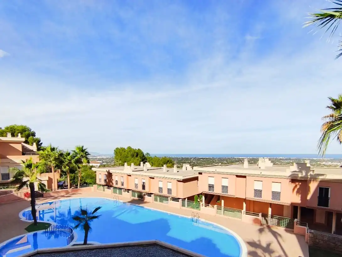 Piso en venta en Pedreguer, Alicante