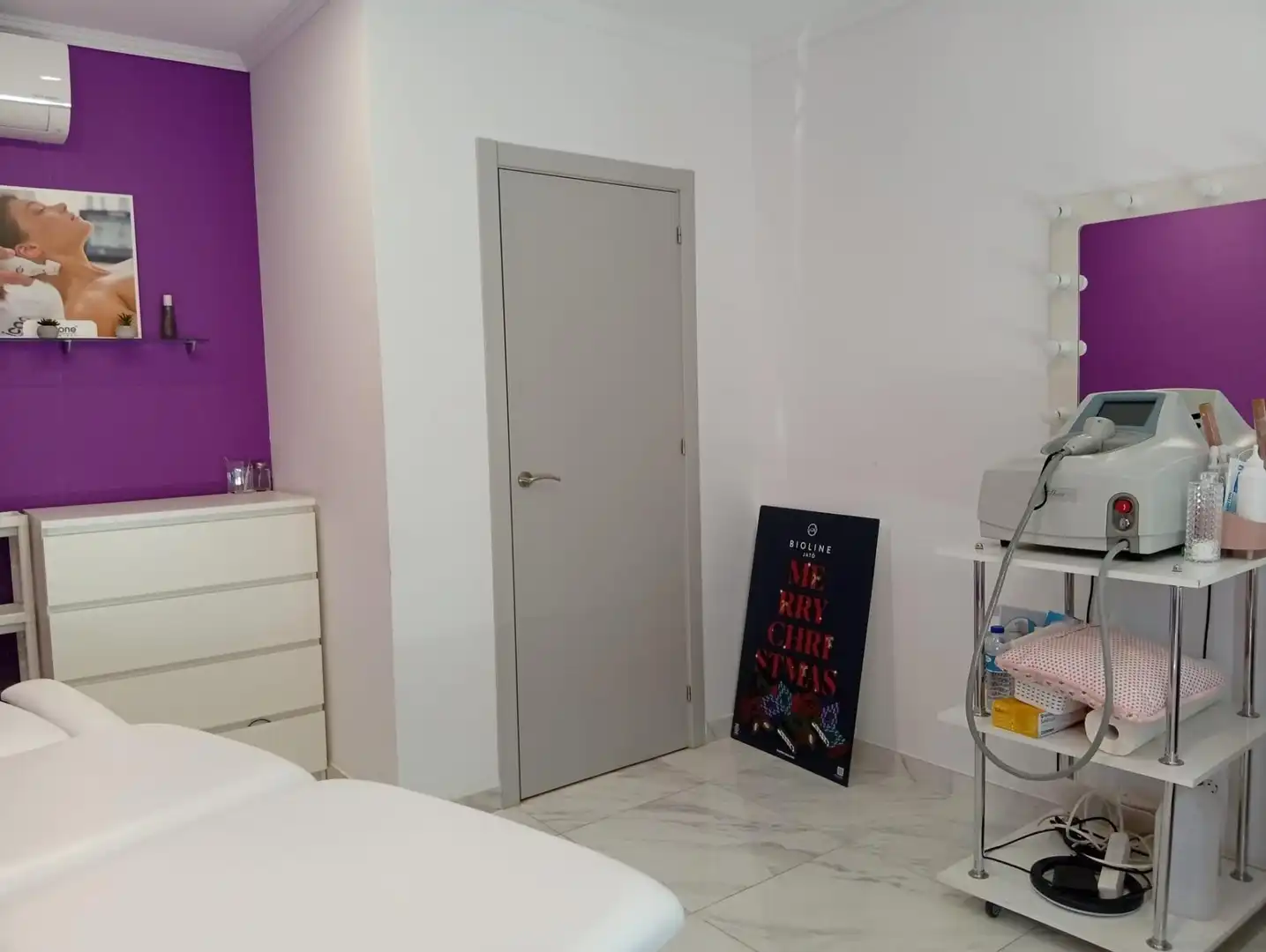 Business premises for transfer in Fenals, imagen 8