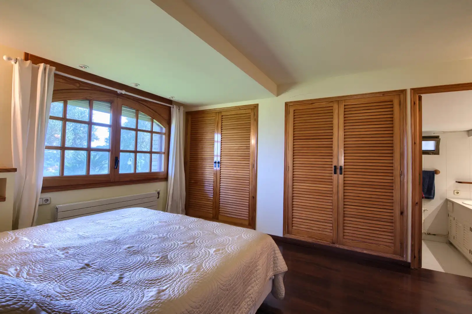Habitación de Casa o chalet en venta en Begur con Aire acondicionado, Calefacción y Jardín privado