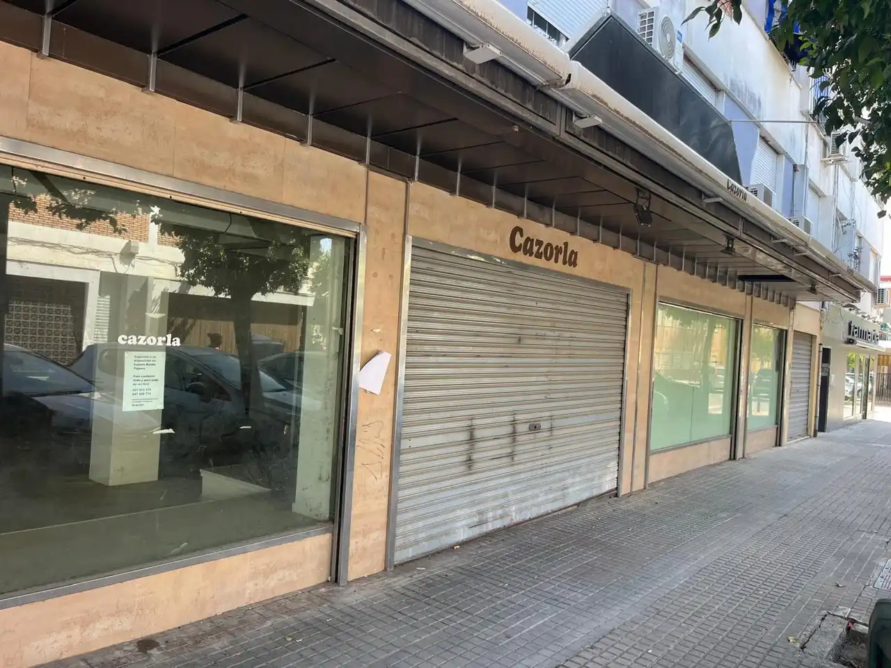Local comercial en venda a Avenida Virgen Milagrosa, imagen 2