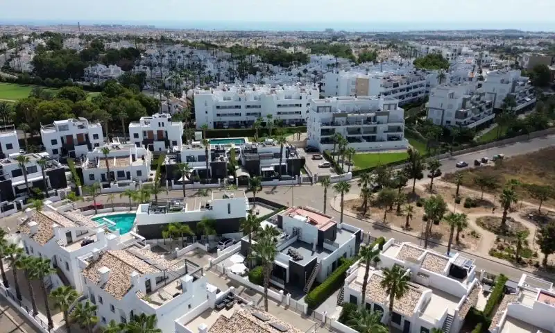 Xalet amb piscina en venda a Calle  Dardanelos, imagen 5