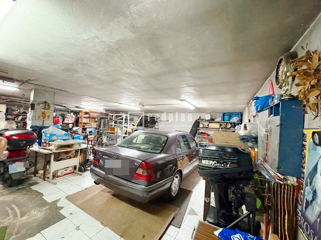 Garage for sale in BOLIVIA, Pedregalejo - Morlaco