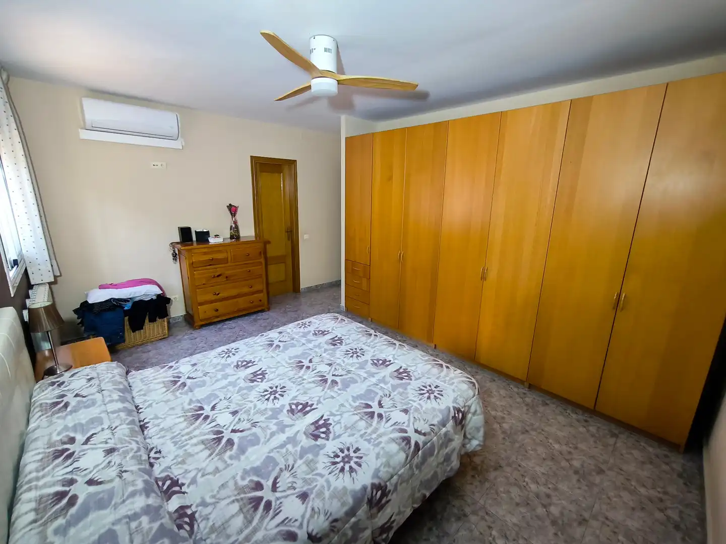 Habitación de Casa o chalet en venta en Lliçà d'Amunt con Aire acondicionado, Calefacción y Jardín privado