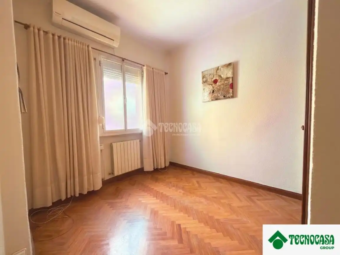 Habitación de Piso en venta en Madrid con Aire acondicionado