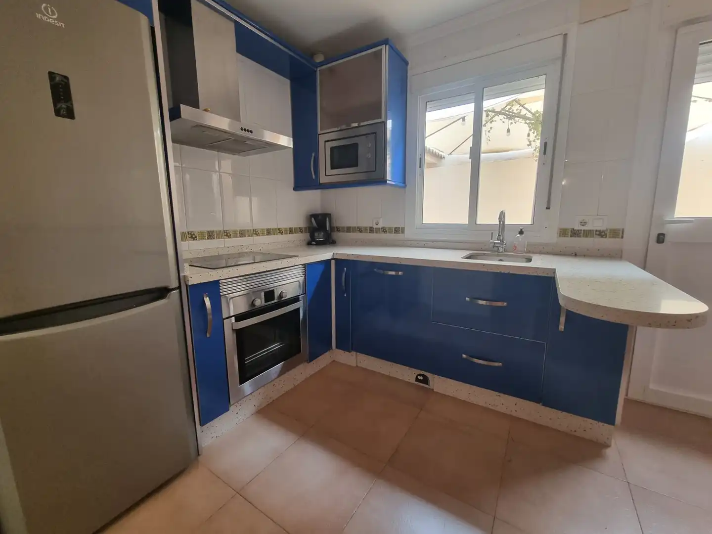 Cocina de Casa adosada en venta en Trigueros con Aire acondicionado, Jardín privado y Terraza