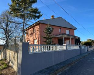 Exterior view of House or chalet for sale in Navès