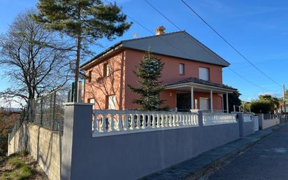 Exterior view of House or chalet for sale in Navès